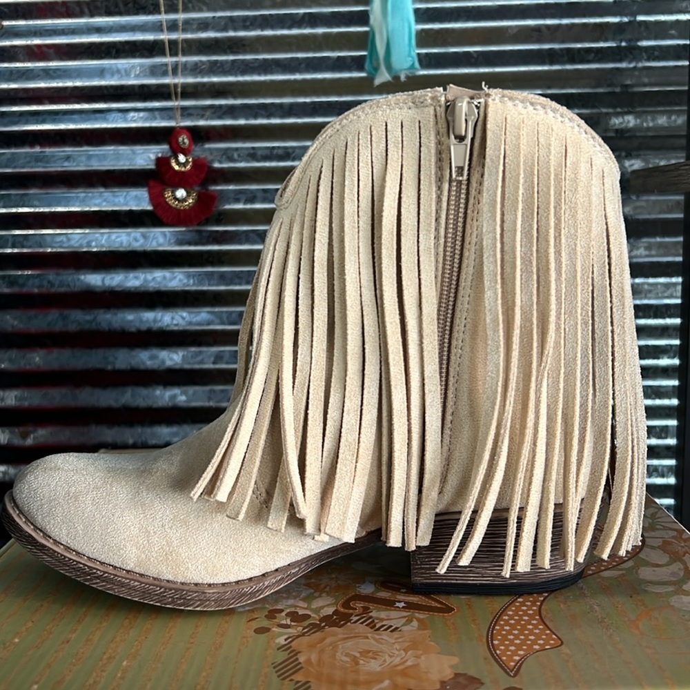 Trippier Boot by Very G - Picture 3 of 5